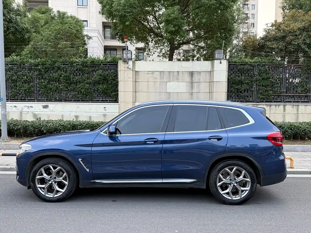 BMW X3 — фото 5