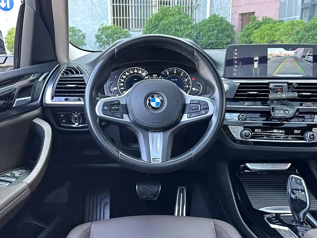 BMW X3 — фото 4