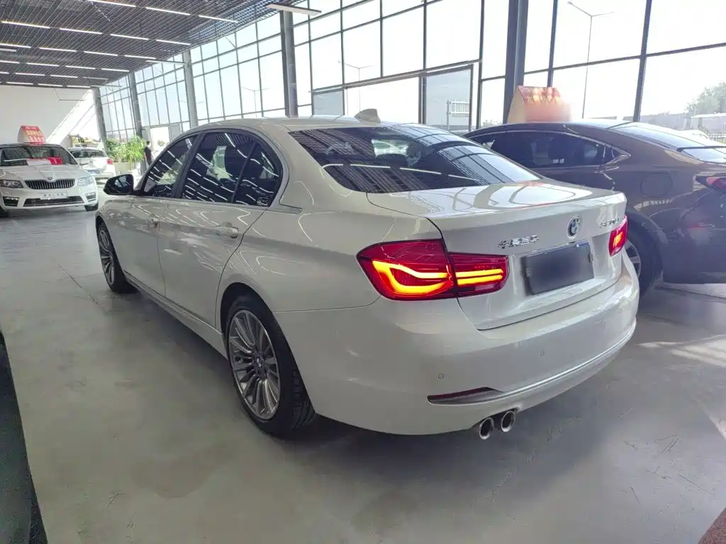 BMW 3 Series — фото 4