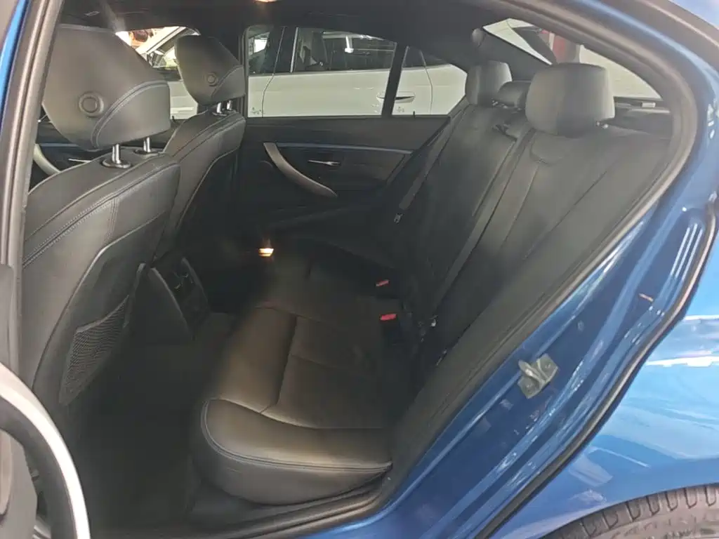 BMW 3 Series — фото 16