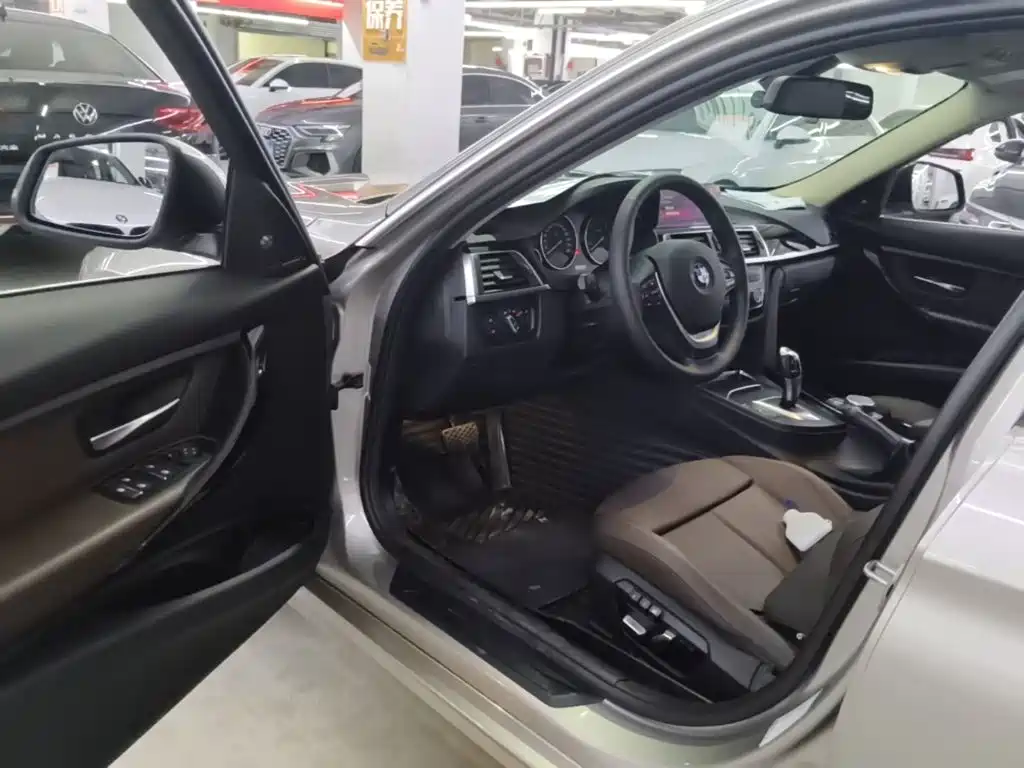 BMW 3 Series — фото 15