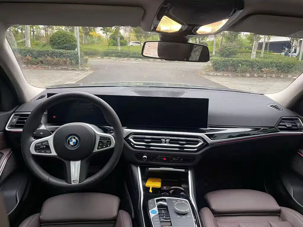 BMW i3 — фото 5
