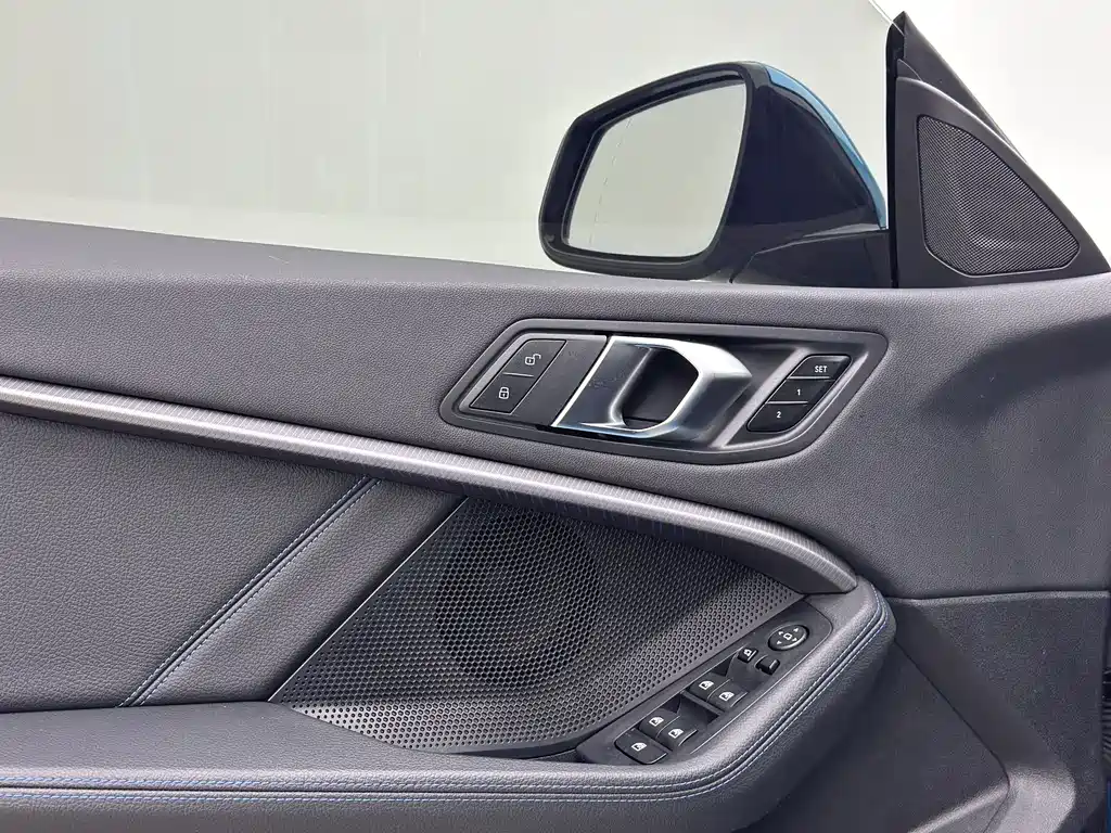 BMW 2 Series (Import) — фото 6