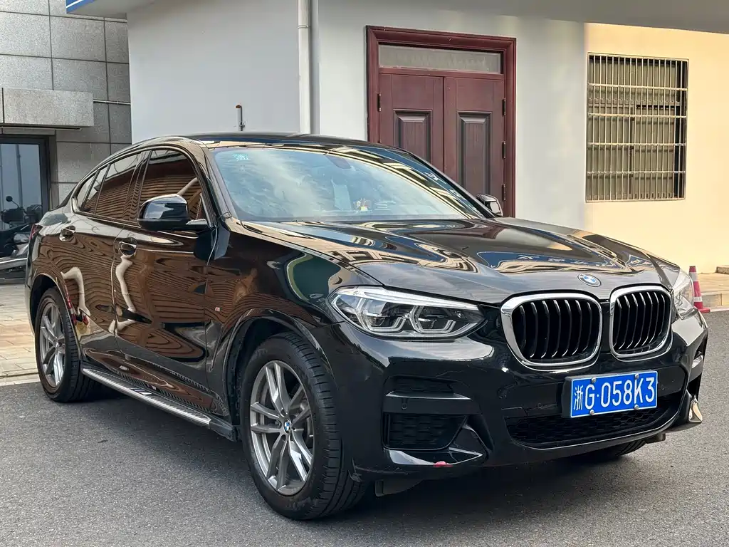 BMW X4 — фото 3