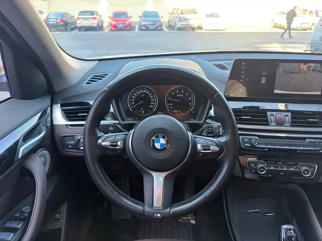 BMW X1 — фото 10