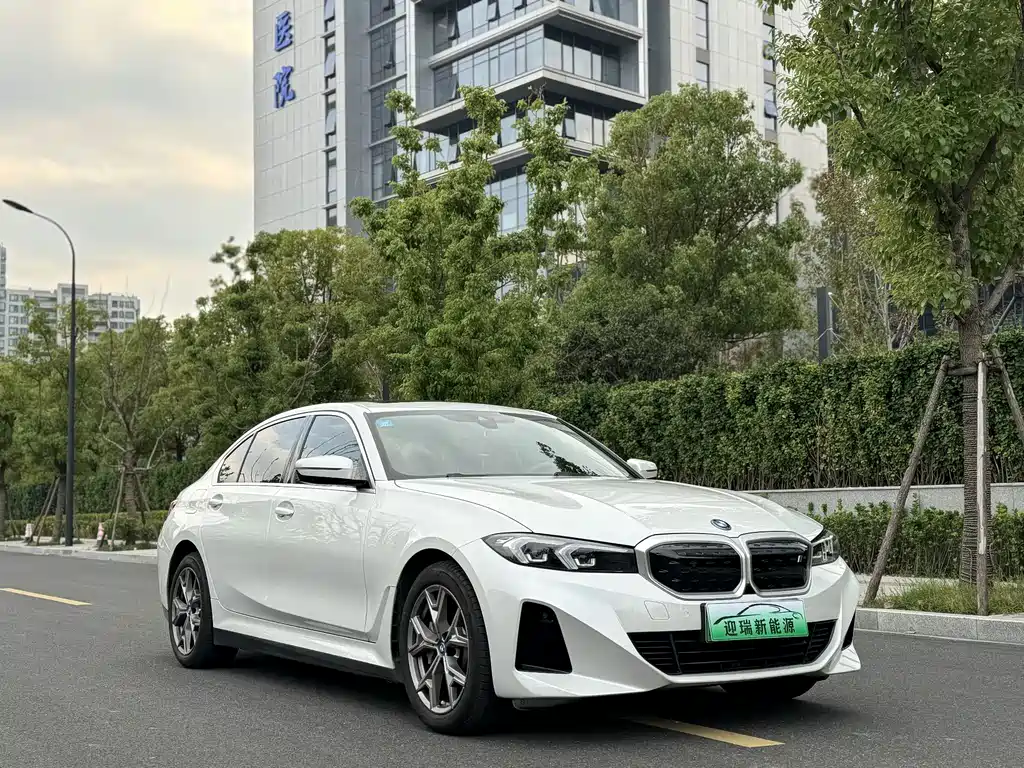 BMW i3 — фото 3