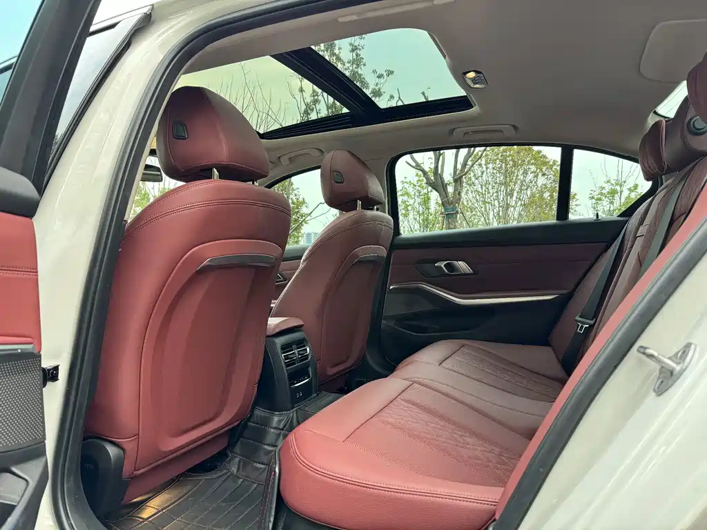 BMW i3 — фото 10