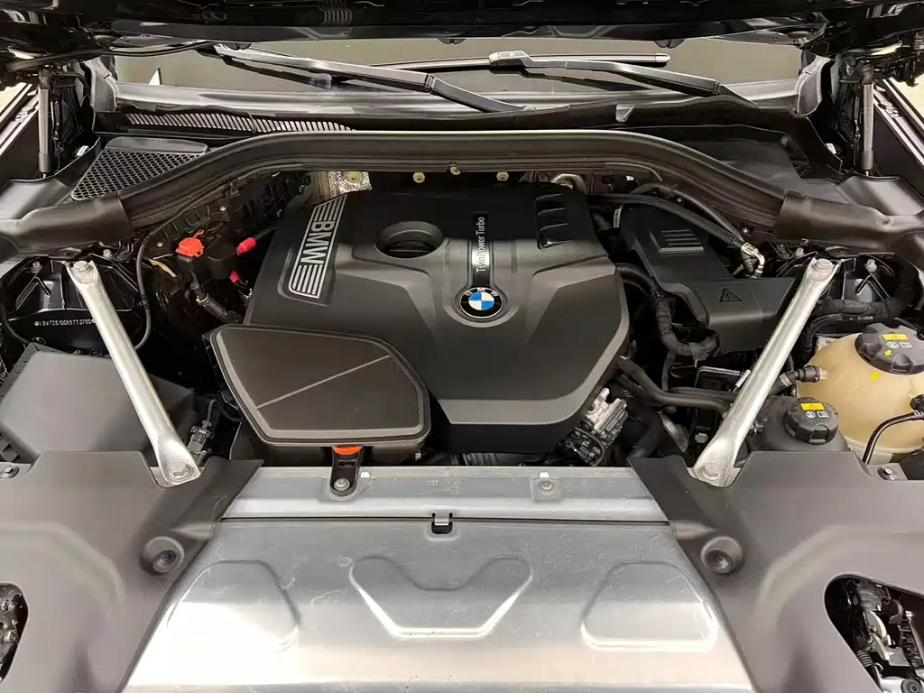 BMW X3 — фото 20