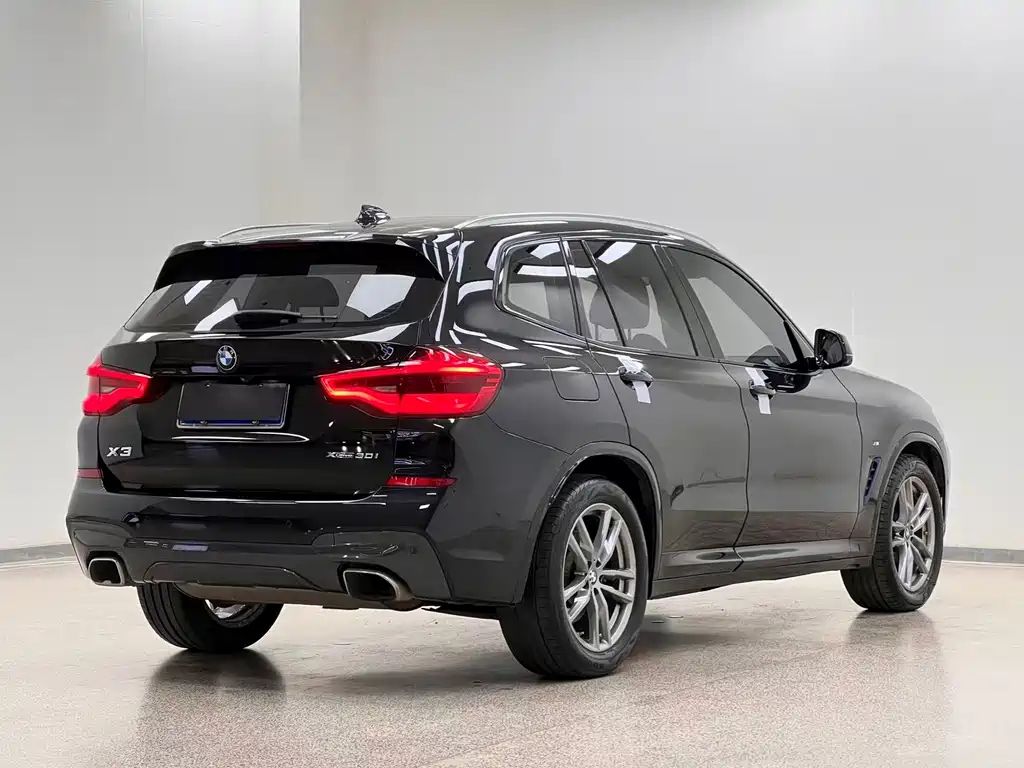 BMW X3 — фото 4