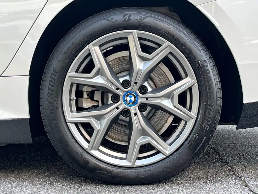 BMW i3 — фото 13