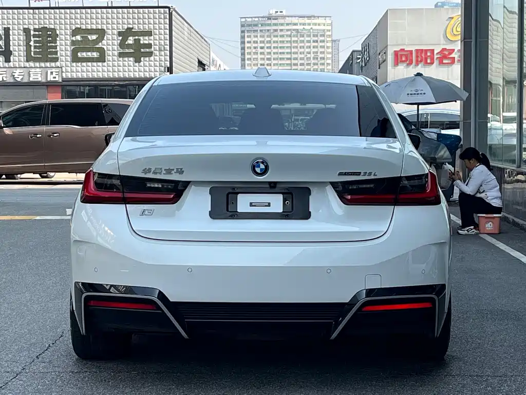 BMW i3 — фото 4