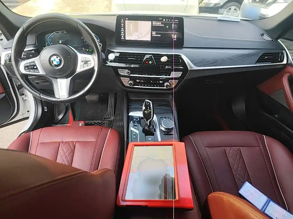 BMW 5 Series New Energy — фото 9