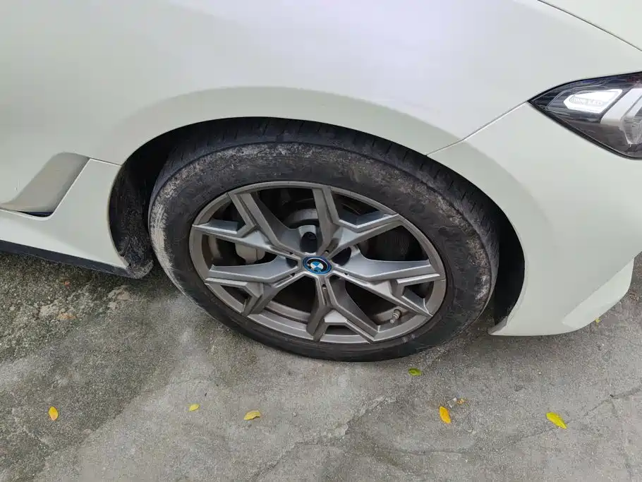 BMW i3 — фото 6