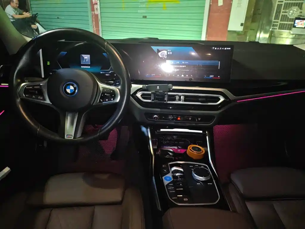 BMW i3 — фото 5