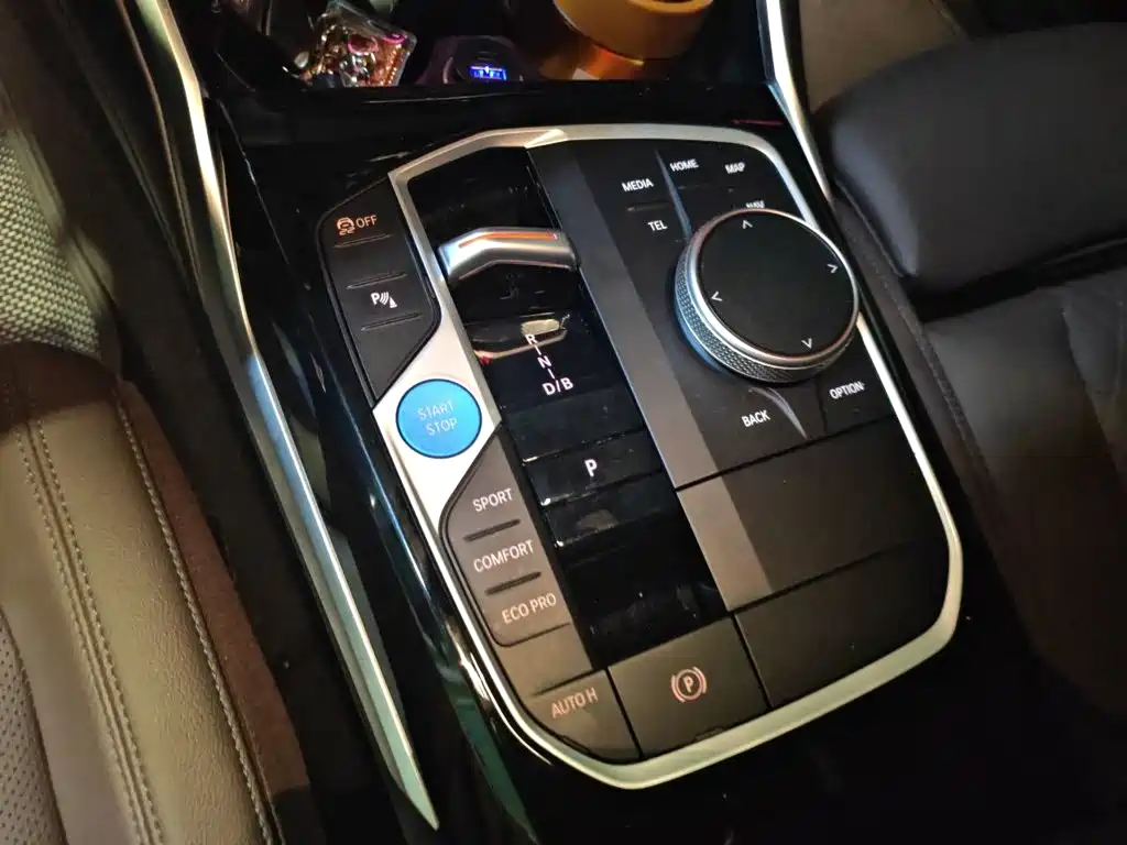 BMW i3 — фото 10