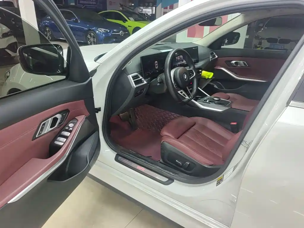 BMW i3 — фото 15