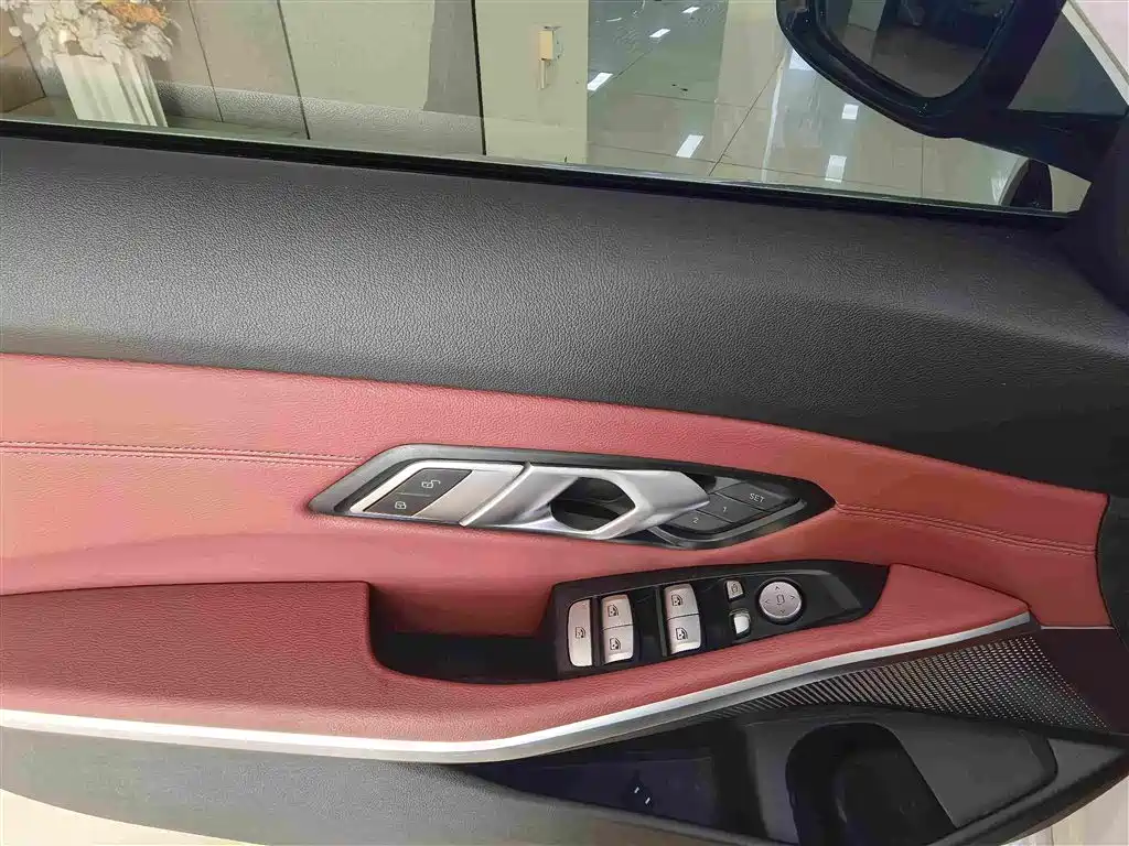 BMW 3 Series — фото 10