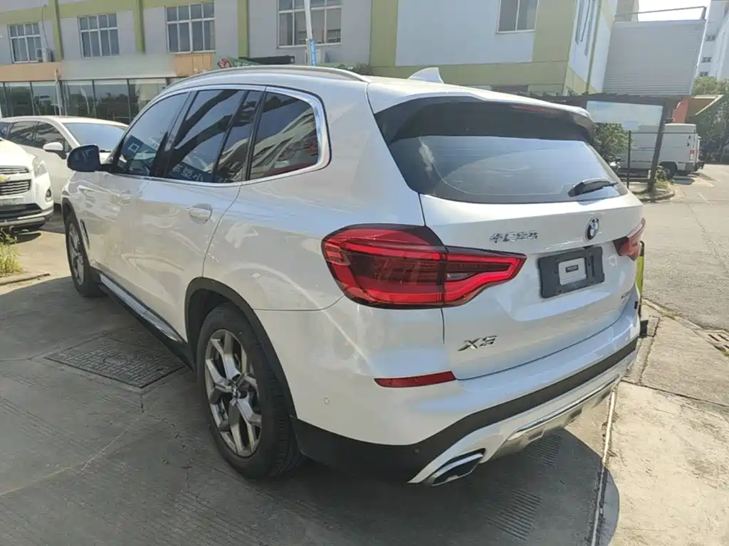 BMW X3 — фото 4