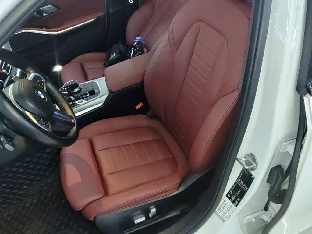 BMW 3 Series — фото 14