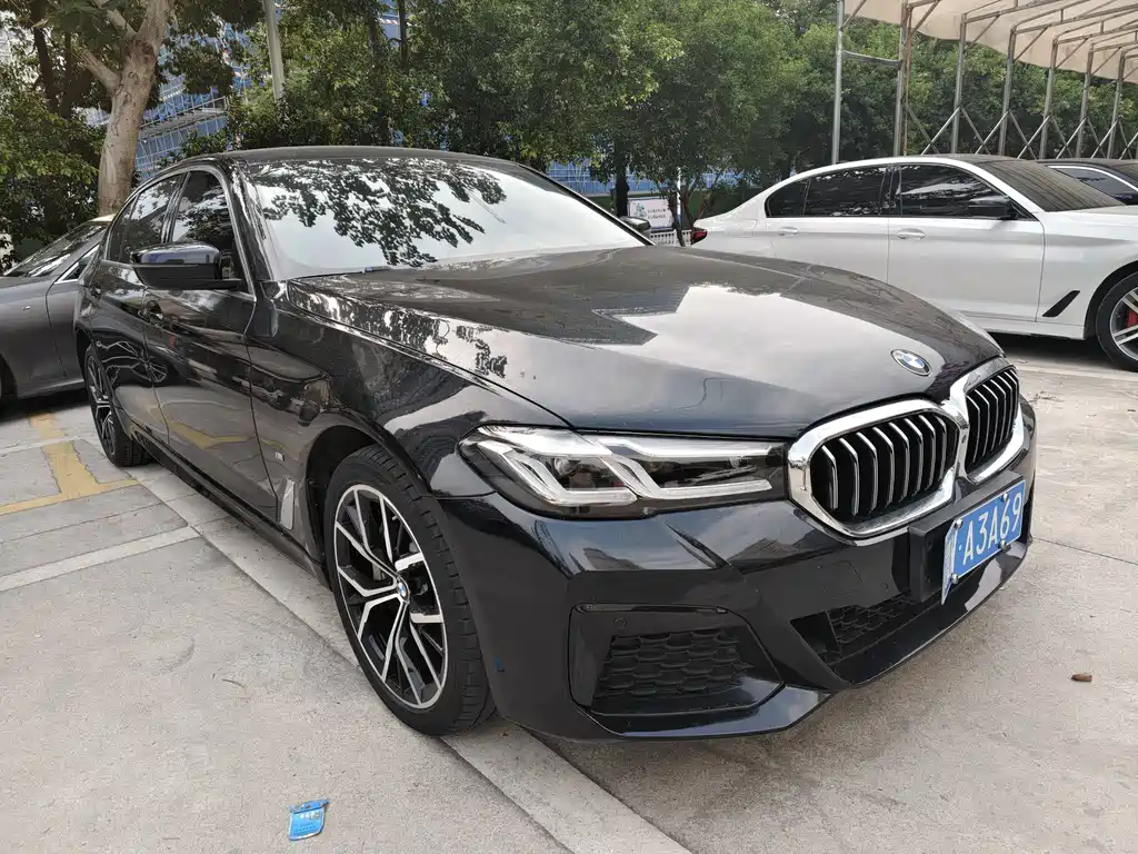 BMW 5 Series — фото 3