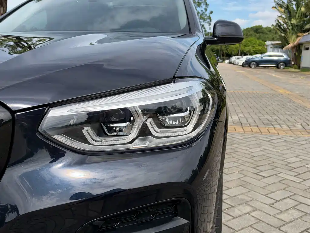 BMW X4 — фото 23