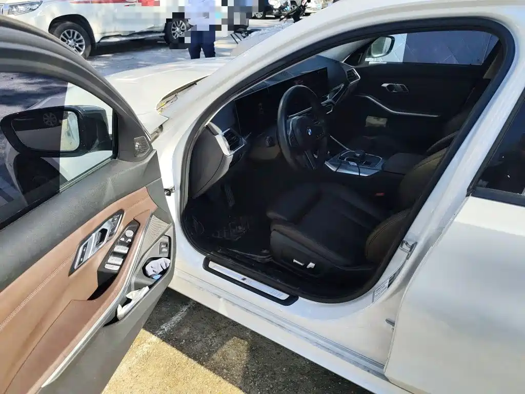 BMW 3 Series — фото 13