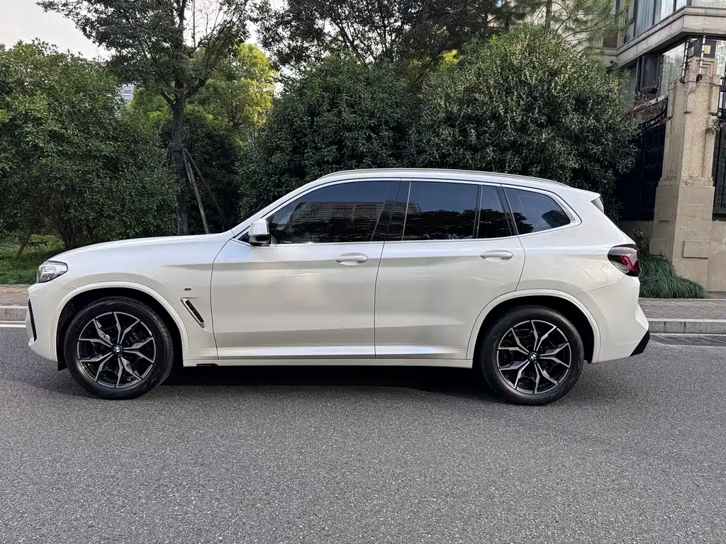 BMW X3 — фото 3