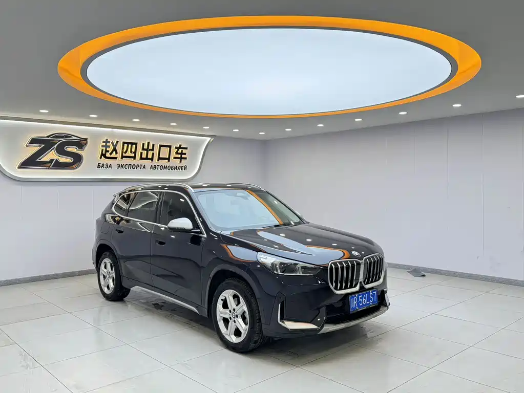 BMW X1 — фото 3