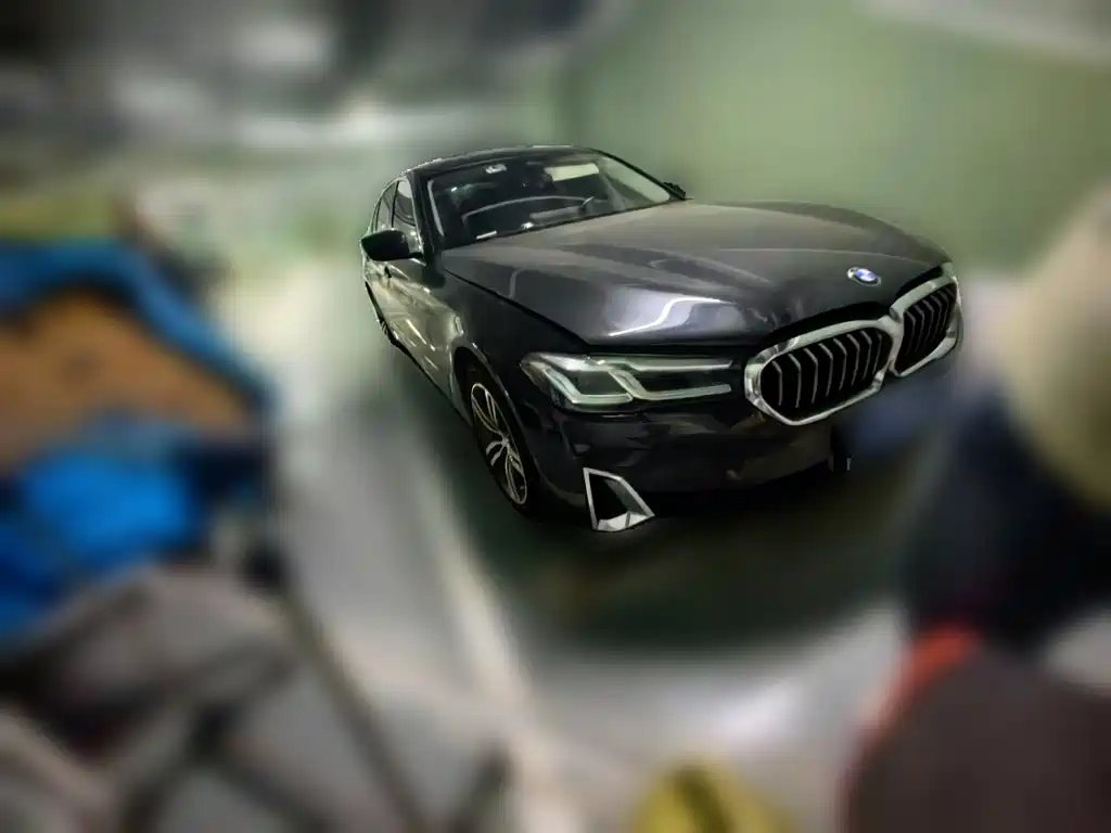 BMW 5 Series — фото 3