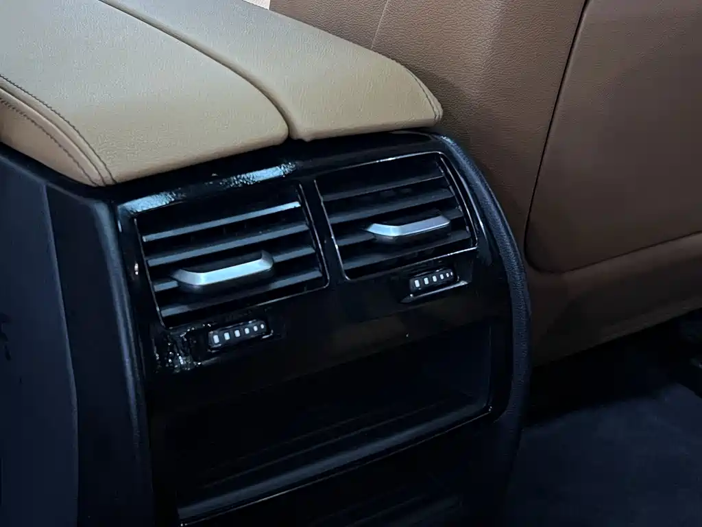 BMW 5 Series (Import) — фото 41