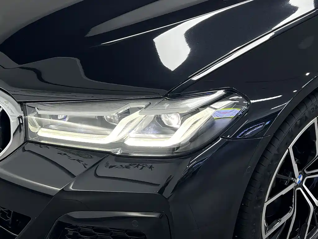BMW 5 Series (Import) — фото 10