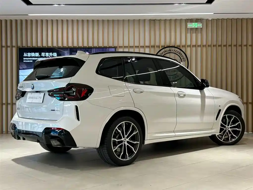 BMW X3 — фото 13