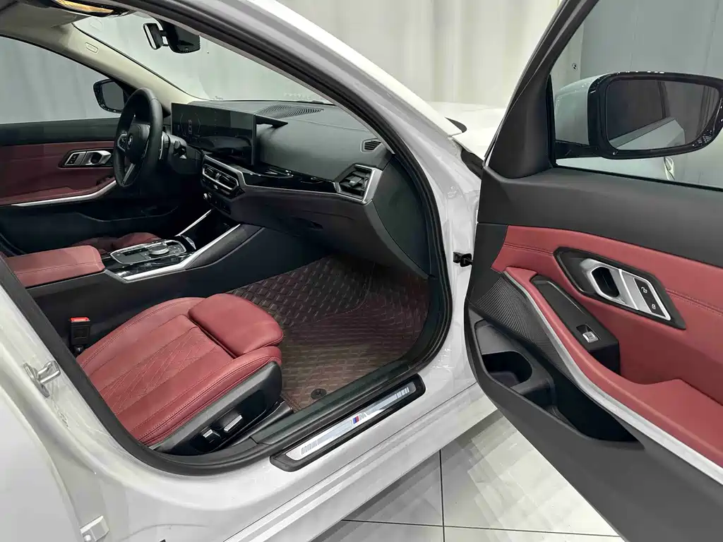 BMW 3 Series — фото 18