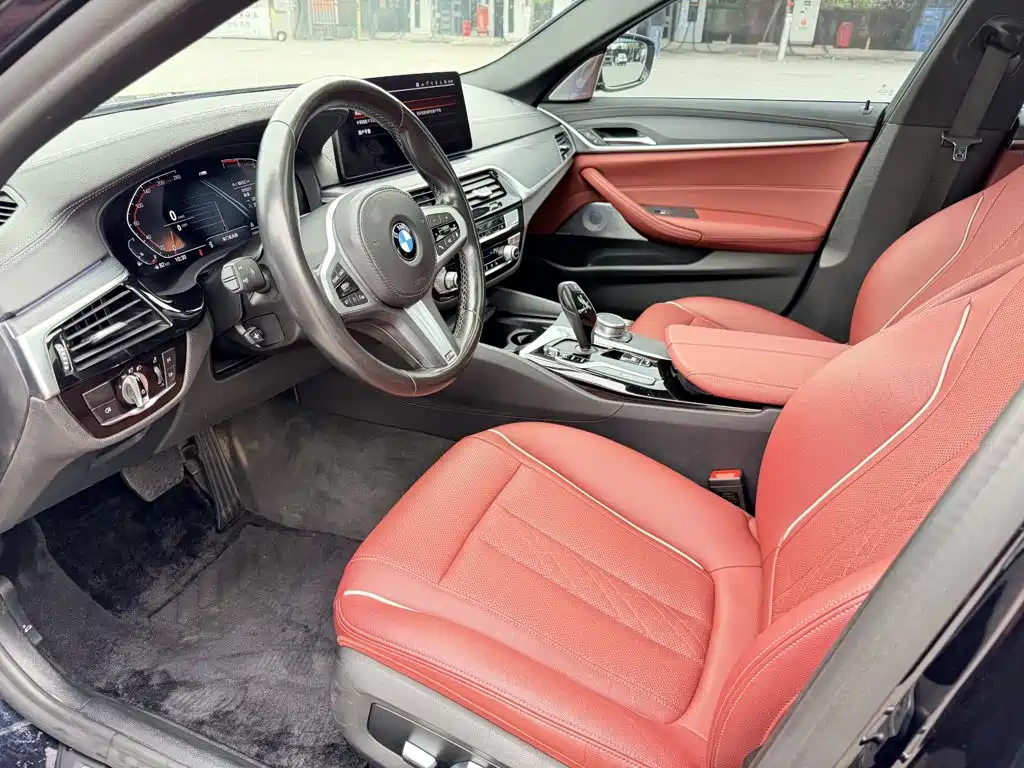 BMW 5 Series — фото 3