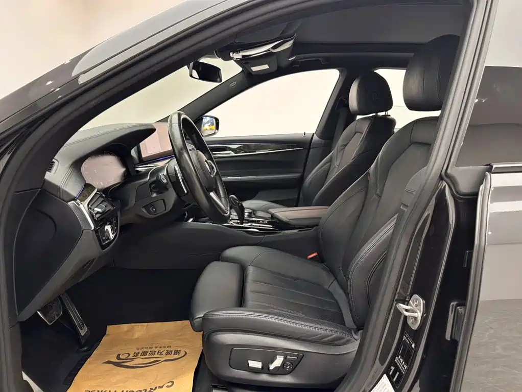BMW 6 Series GT — фото 8
