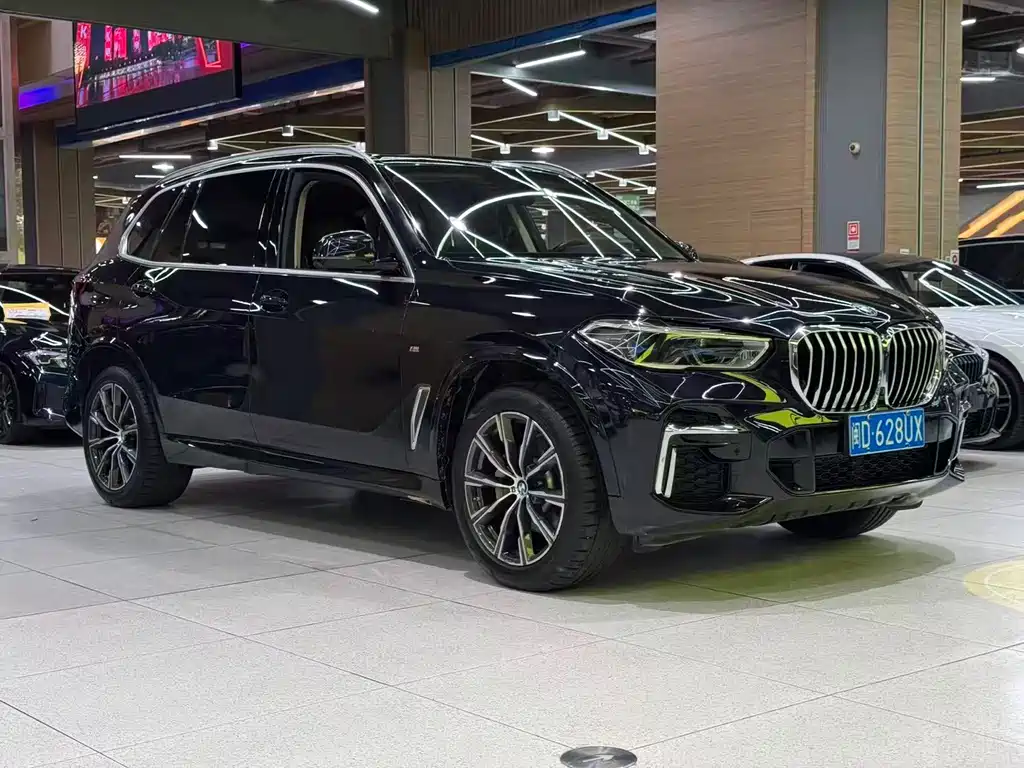 BMW X5 — фото 2
