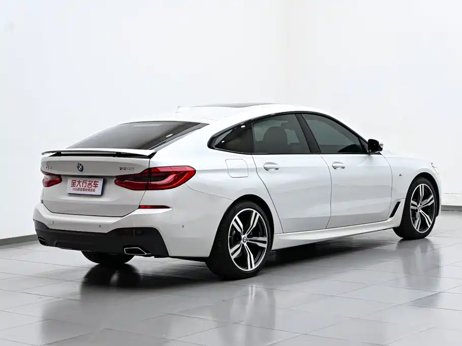 BMW 6 Series GT — фото 7