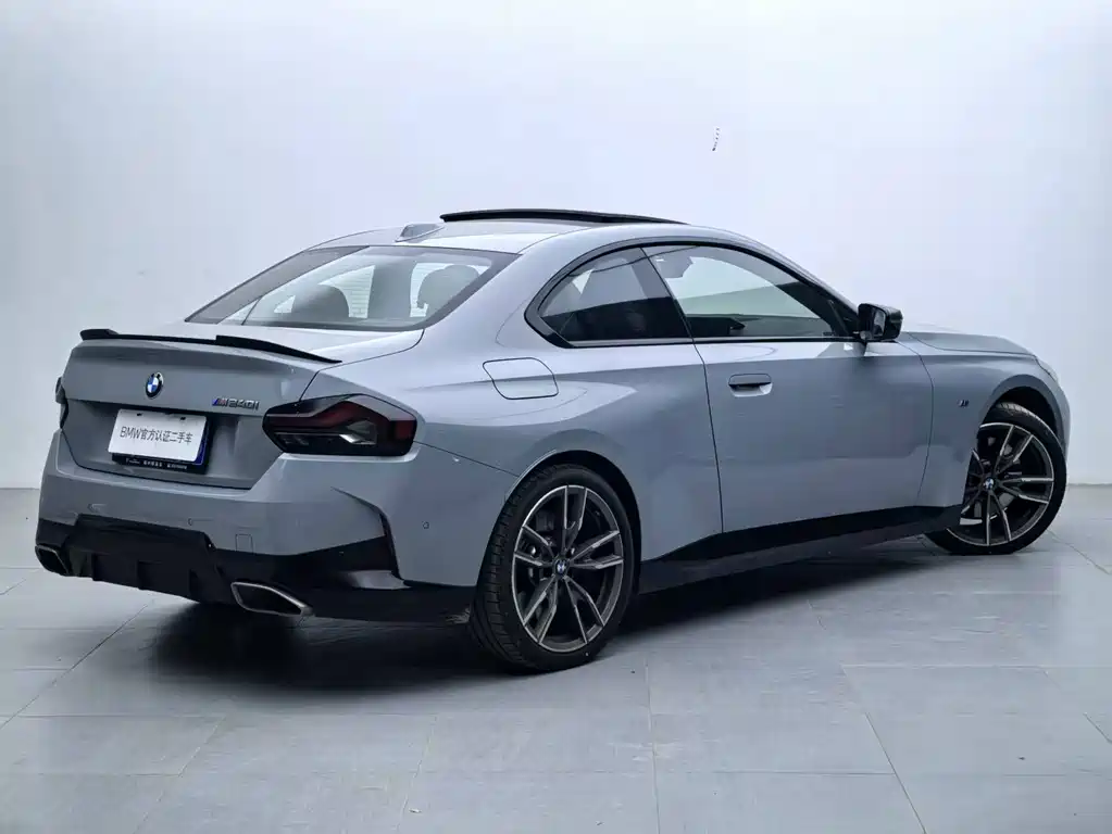 BMW M240i — фото 4