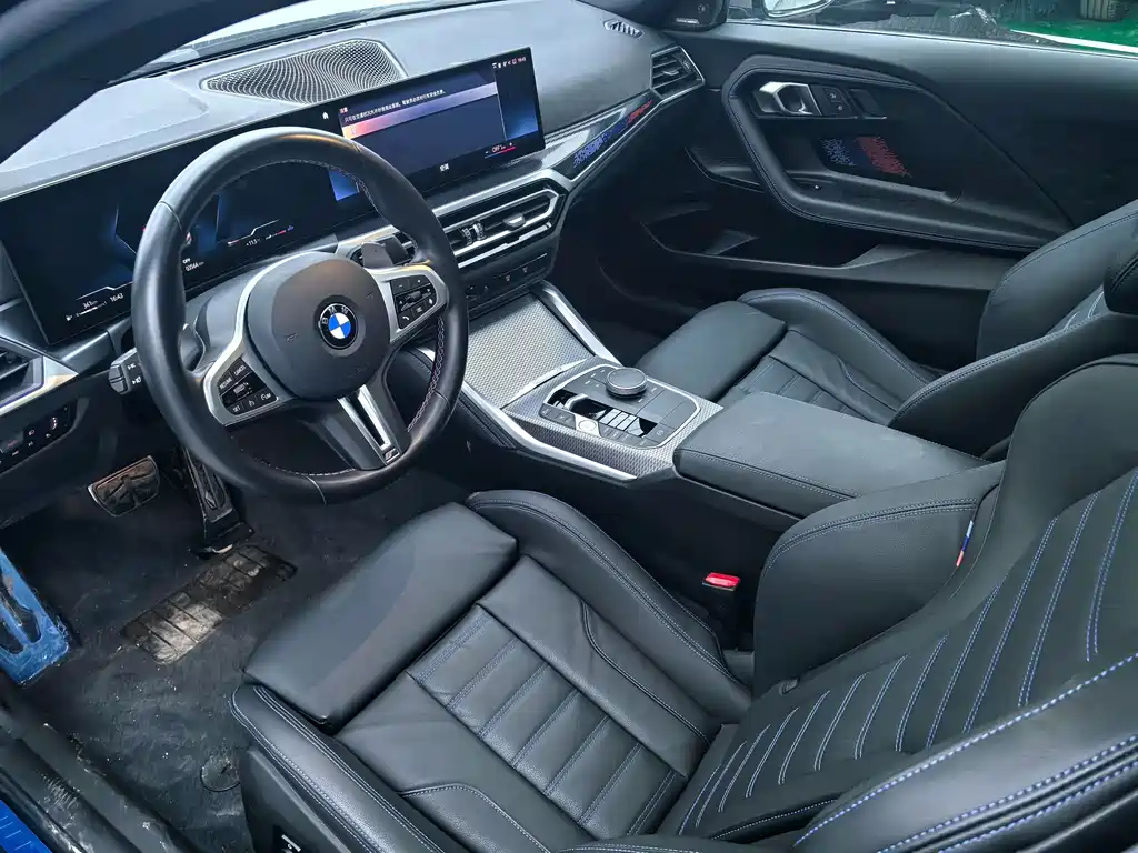 BMW M240i — фото 9