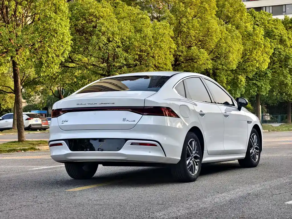 BYD Qin PLUS — фото 8