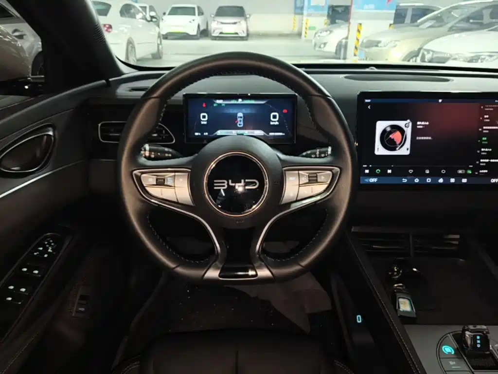 BYD Seal 06 — фото 10