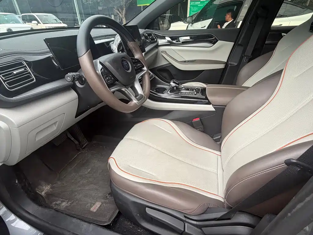 BYD Qin PLUS — фото 4
