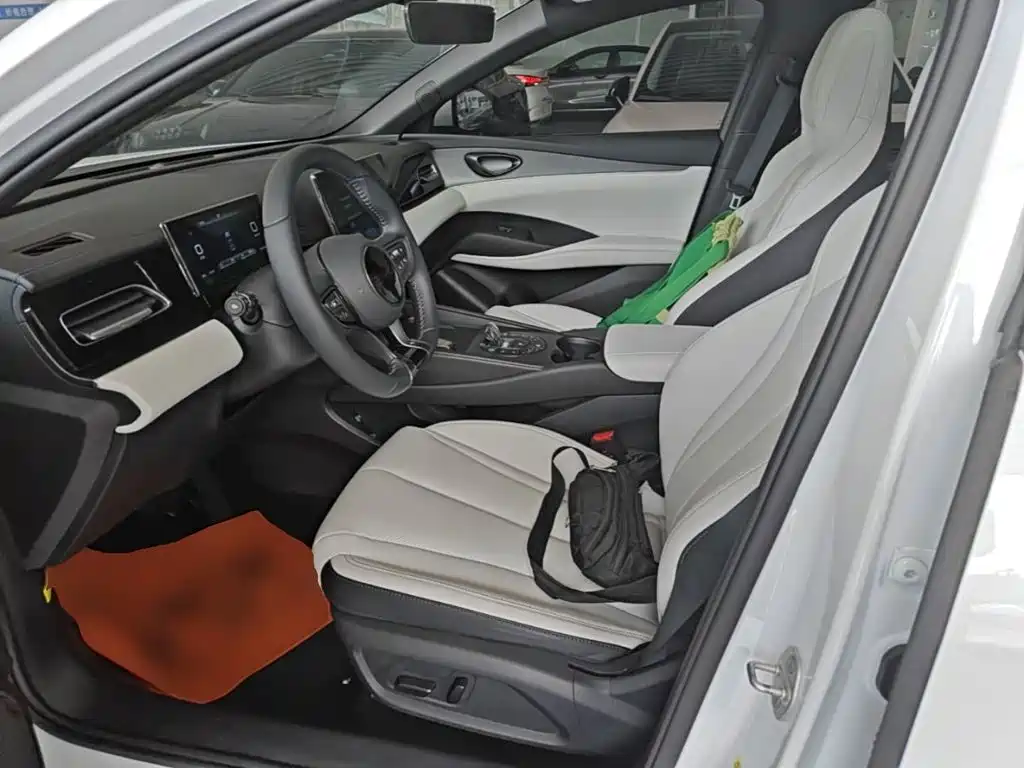 BYD Seal 06 — фото 14