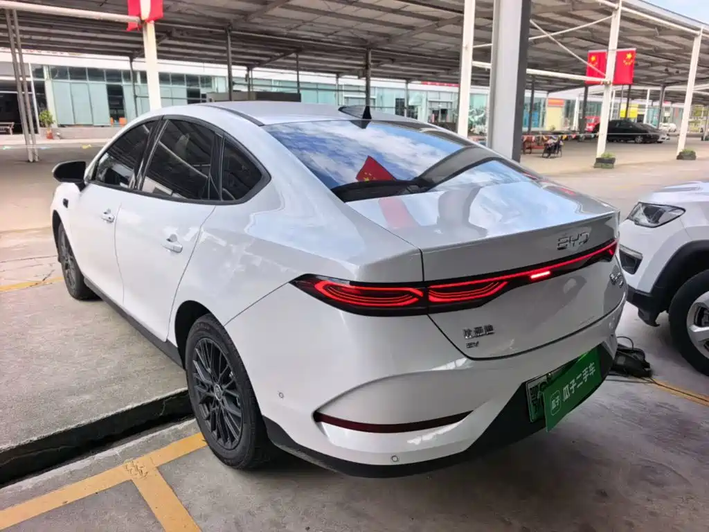 BYD Qin PLUS — фото 4