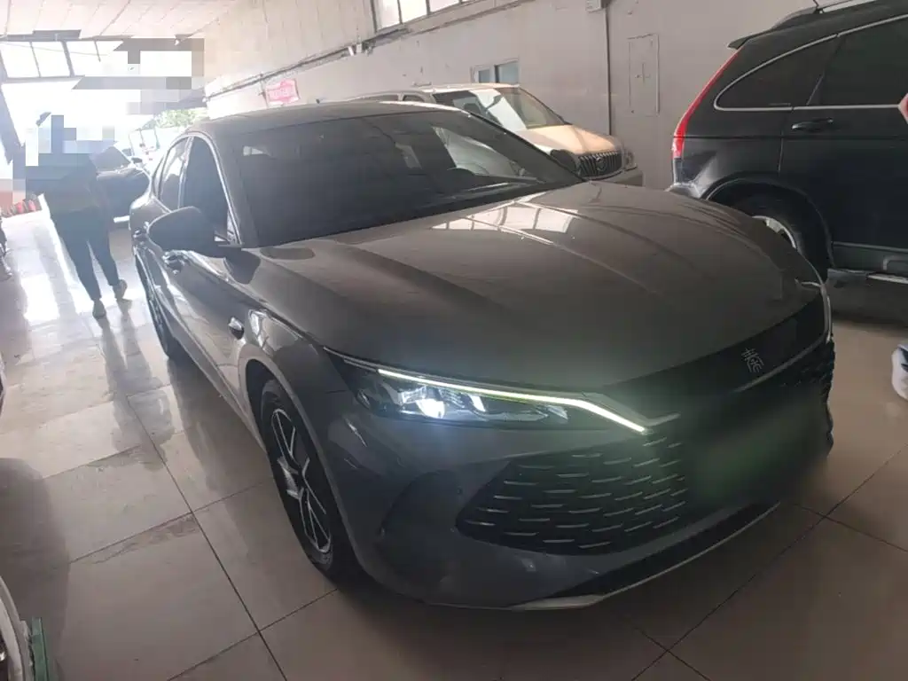 BYD Qin L — фото 3