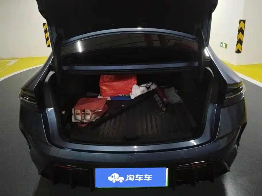 BYD Seal — фото 4