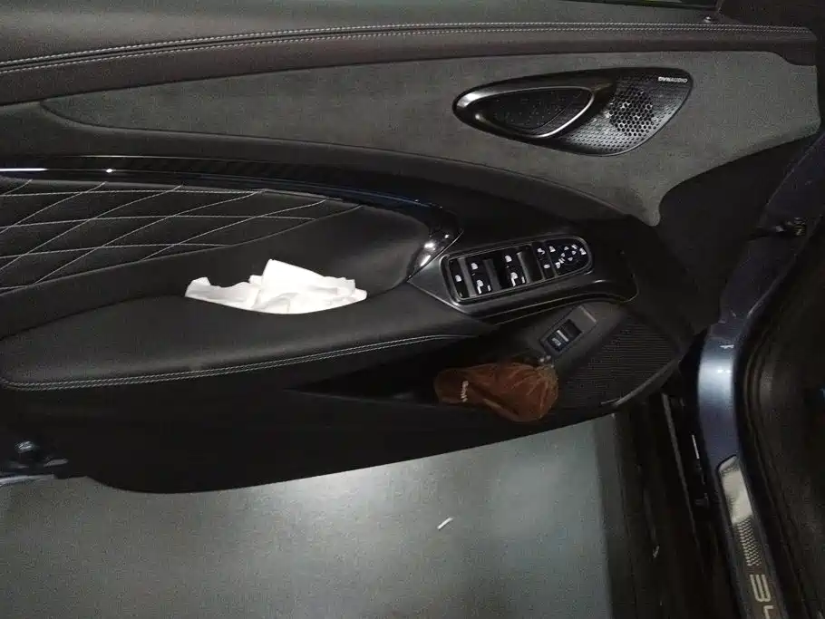 BYD Seal — фото 7