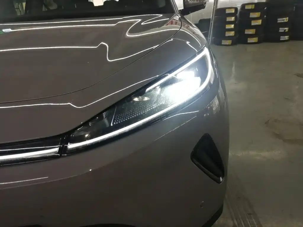 BYD Sealion 05 EV — фото 23