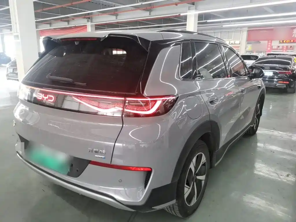 BYD Sealion 05 EV — фото 6