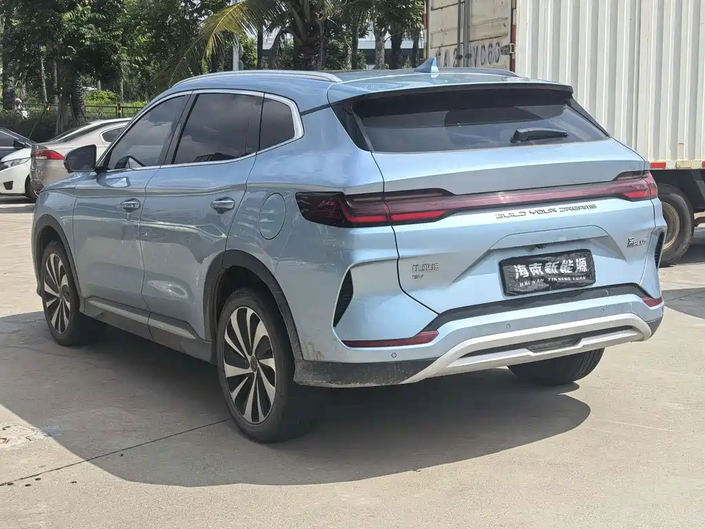 BYD PLUS New Energy — фото 4